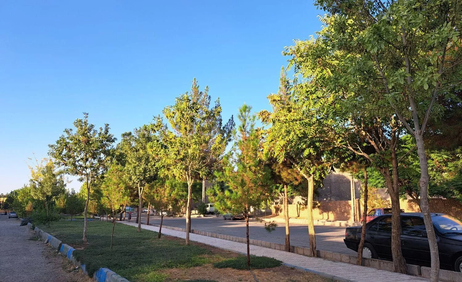 خونه همکف ویلایی با پارکینگ