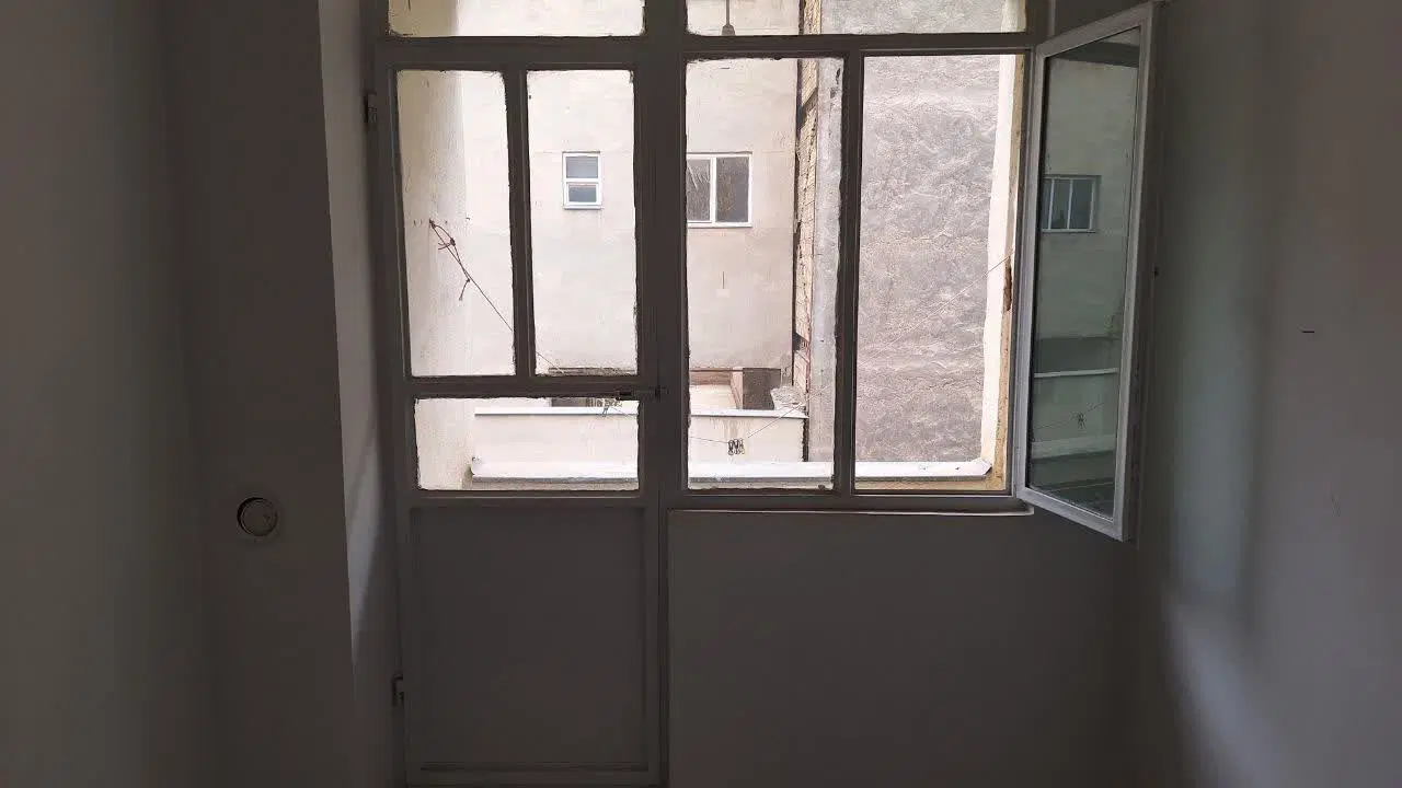 نیاوران طبقه دوم