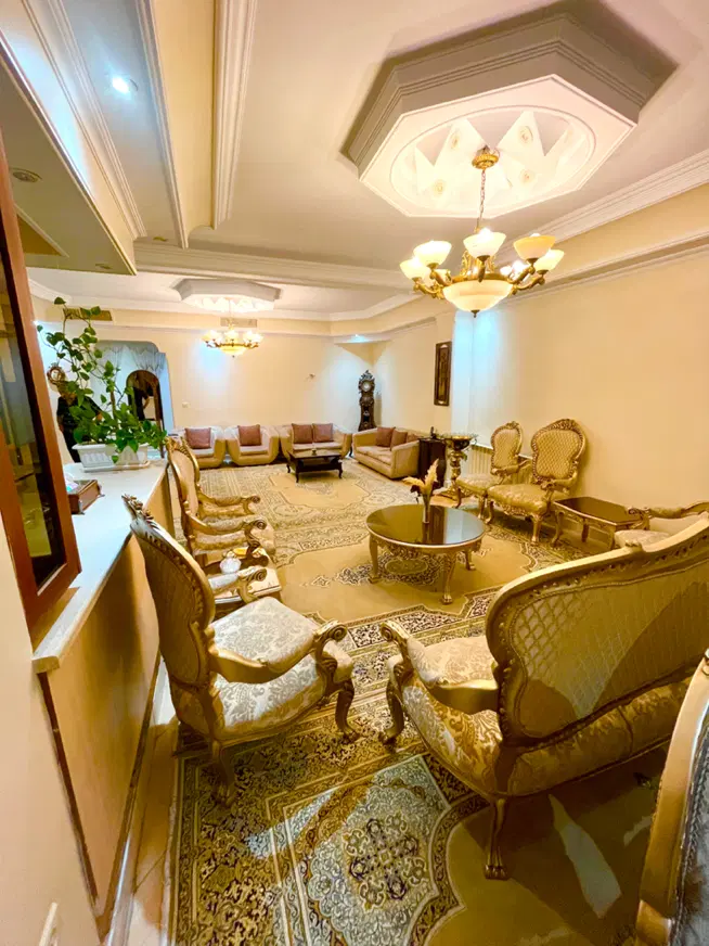 اپارتمان ۱۳۵ متری (پونک)