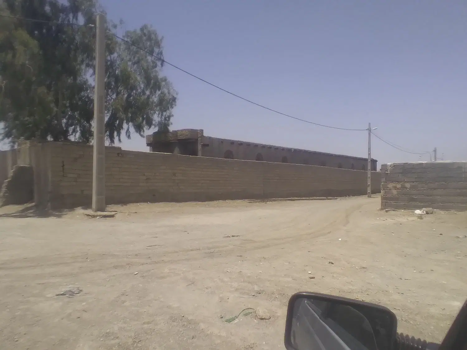 زمین فروشی.لار چاه رحمان
