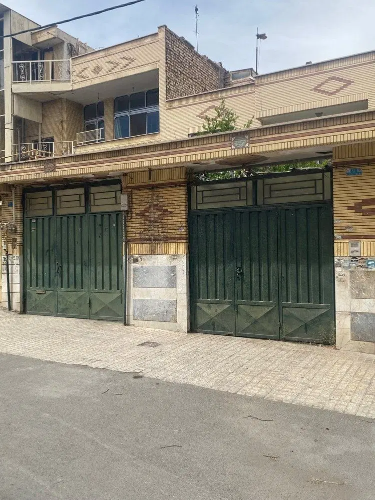 فروش منزل در چهارصد دستگاه زرین شهر