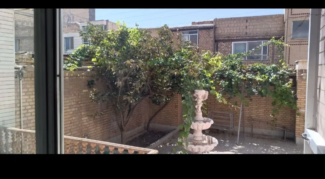 خانه ویلایی دربست نجف آباد