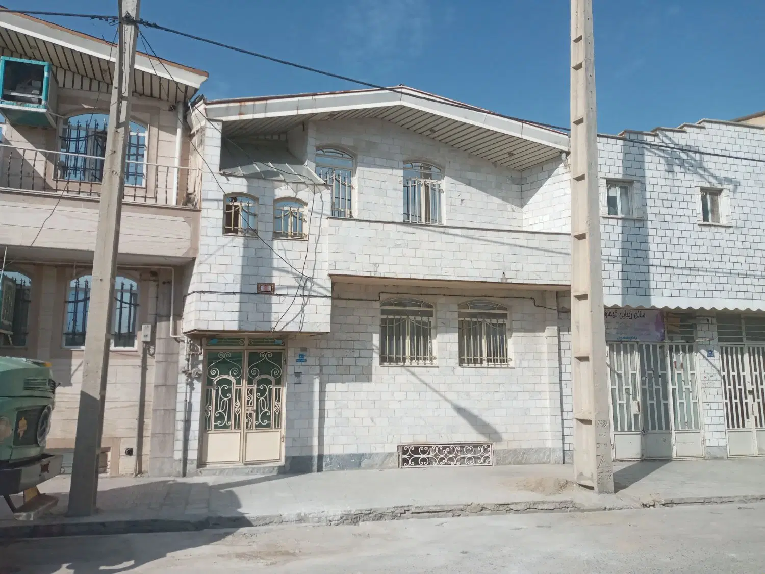 فروش خانه ویلایی سه طبقه