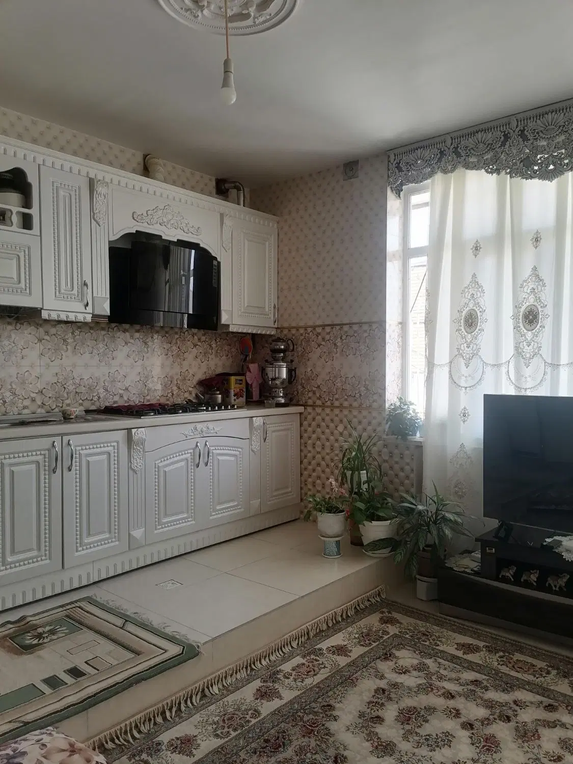خانه ویلایی دو طبقه ا، قیمت 4200 کرناچی کوچه 103