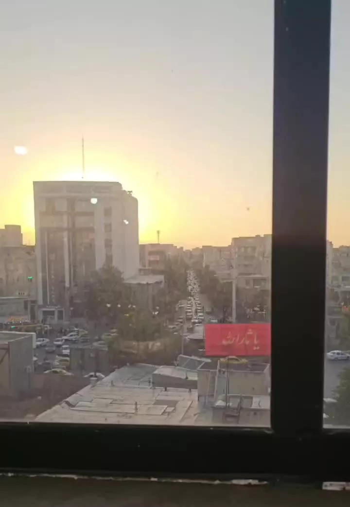 واحد اداری خدماتی پزشکان نبش میدان شریعتی