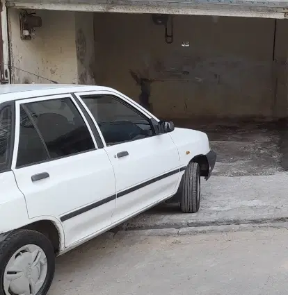 یک مغازه رهن کامل باطری ساز