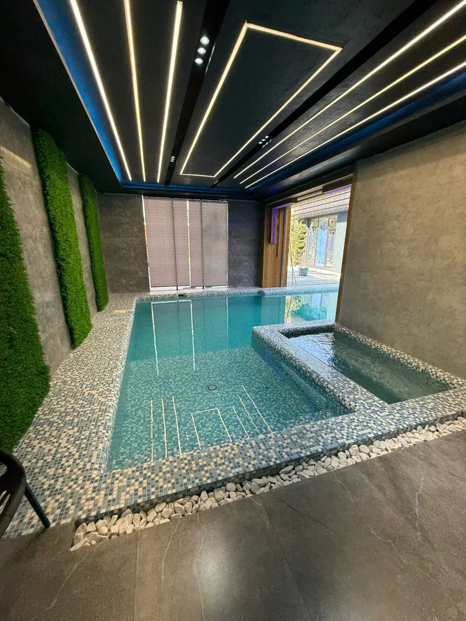 اجاره ویلا مدرن استخر آبگرم