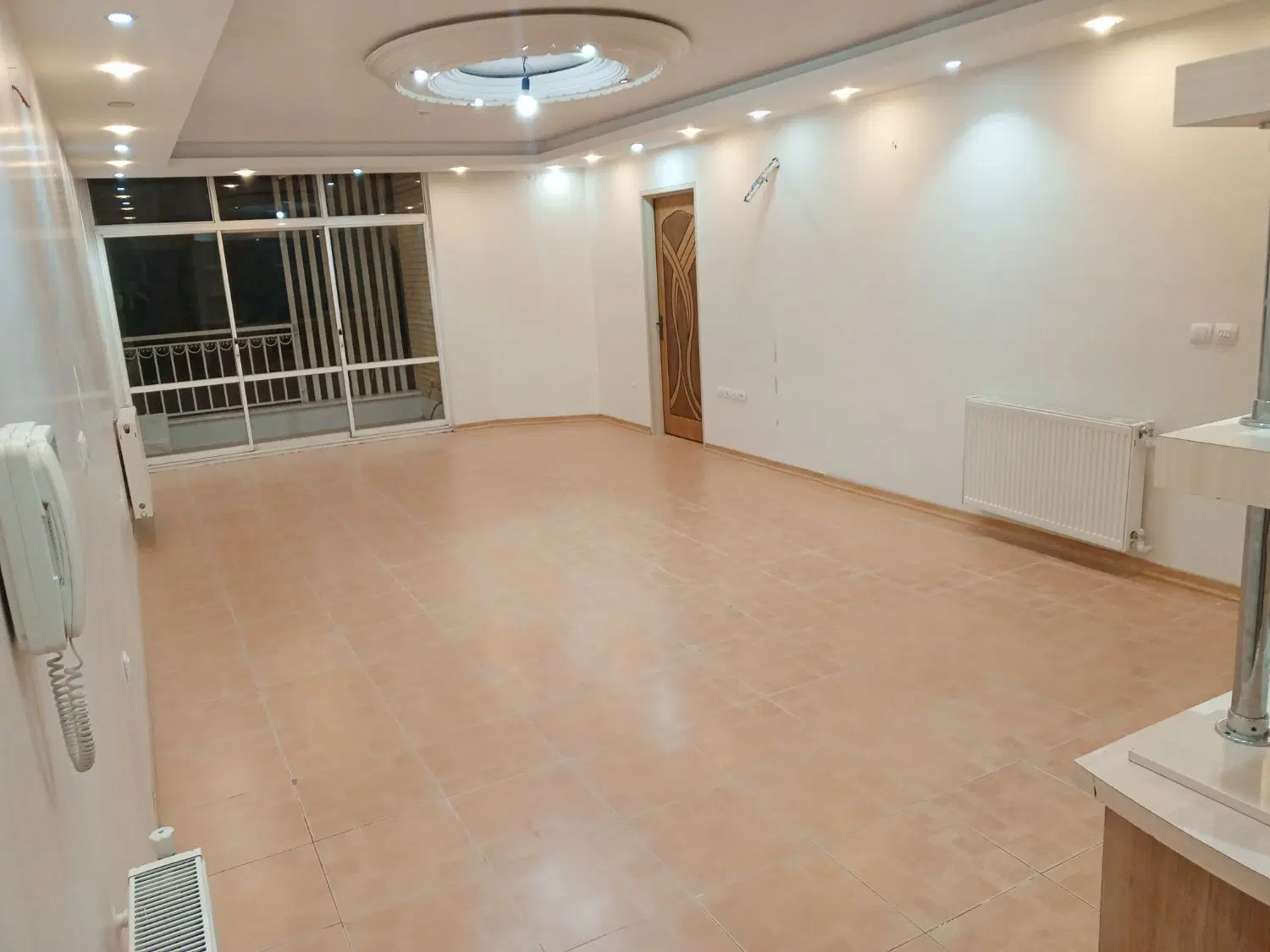 آپارتمان سه خوابه ۱۰۶متری