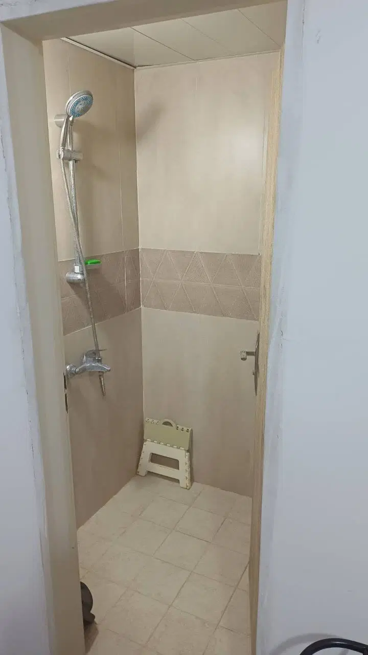 ۶۳متر ترنج واحد تمیز
