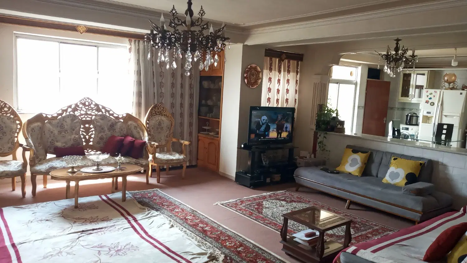 آپارتمان ۱۳۵ متر مجتمع کوثر کوی اتحاد