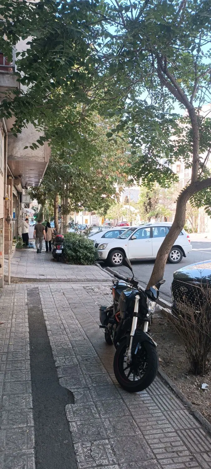 ۲۱۰ مـتر کــلنـگی _ تــک مــالک _ نـقـدی یا تهـاتر