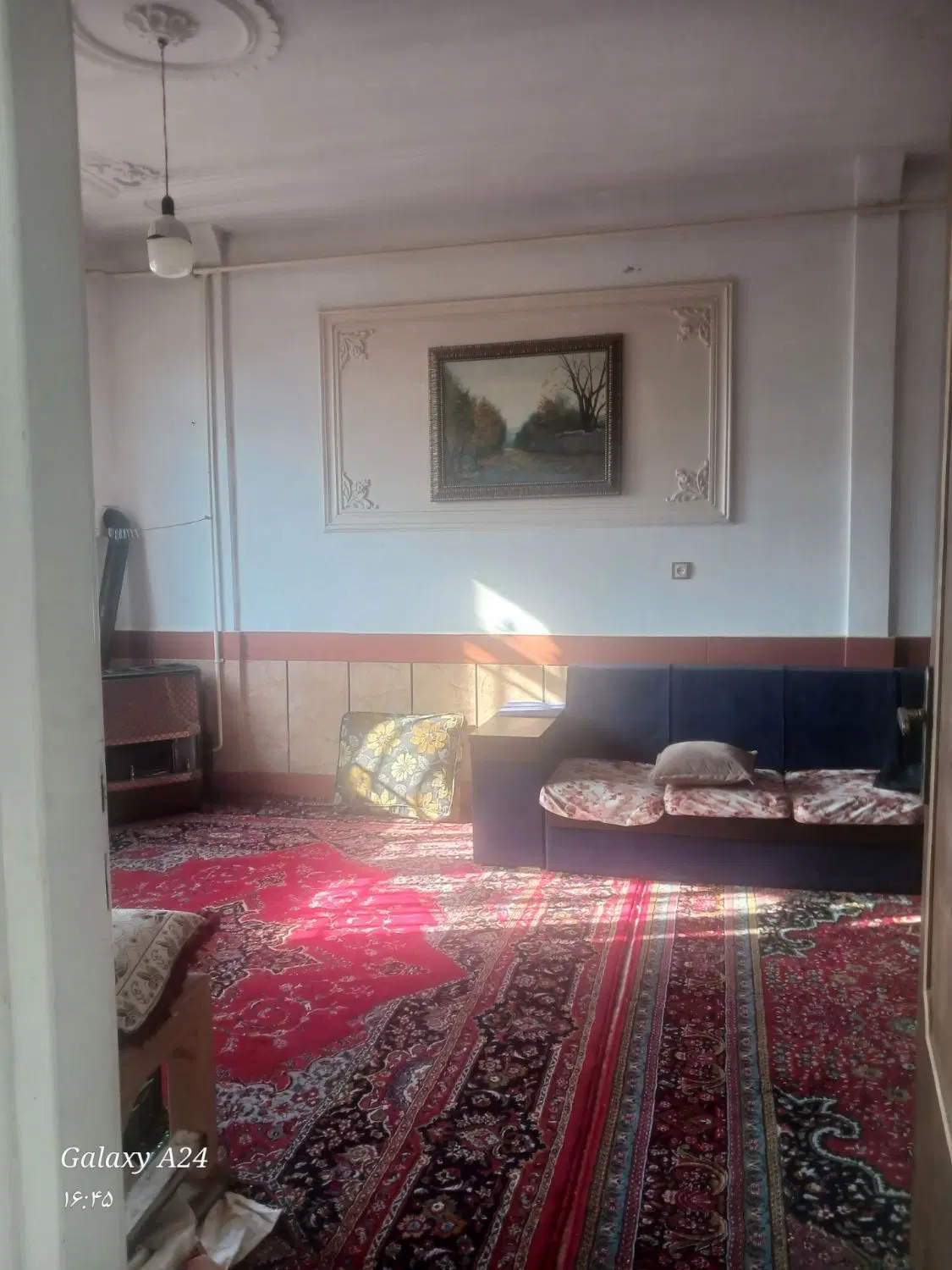 باسلام  یک واحد آپارتمان اجاره داده میشود