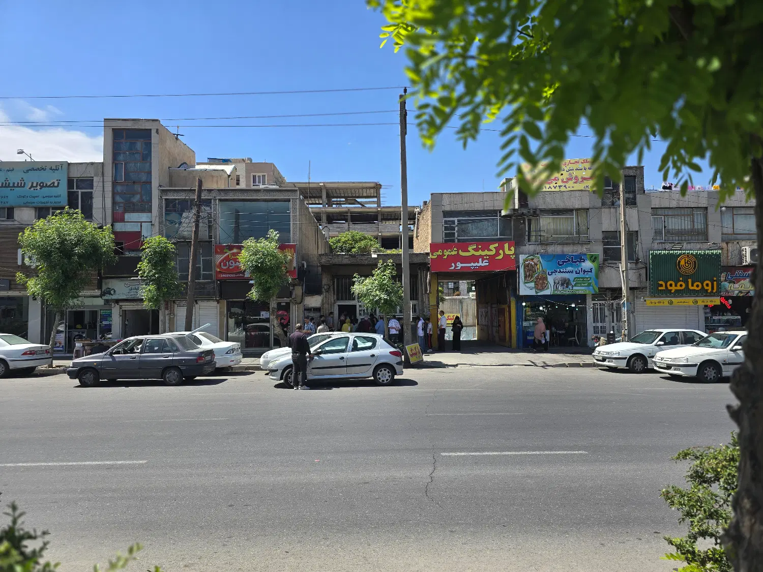 فروش مغازه 120 متری - سند تجاری