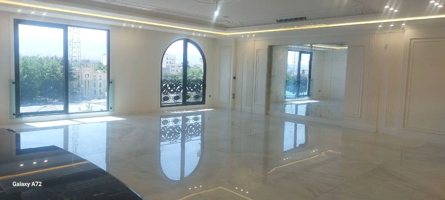 ۲۵۰ متری رهن کامل صیاد شیرازی