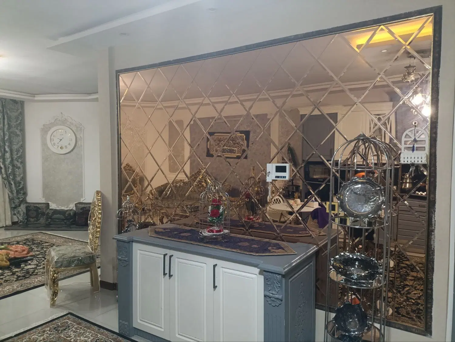 اپارتمان ۱۲۵ متری شکری ۱۶  شیک