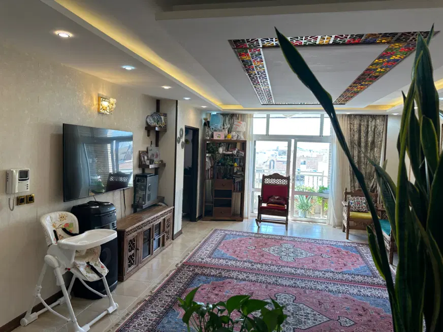 آپارتمان ۱۱۵ متری خیابان کاشانی