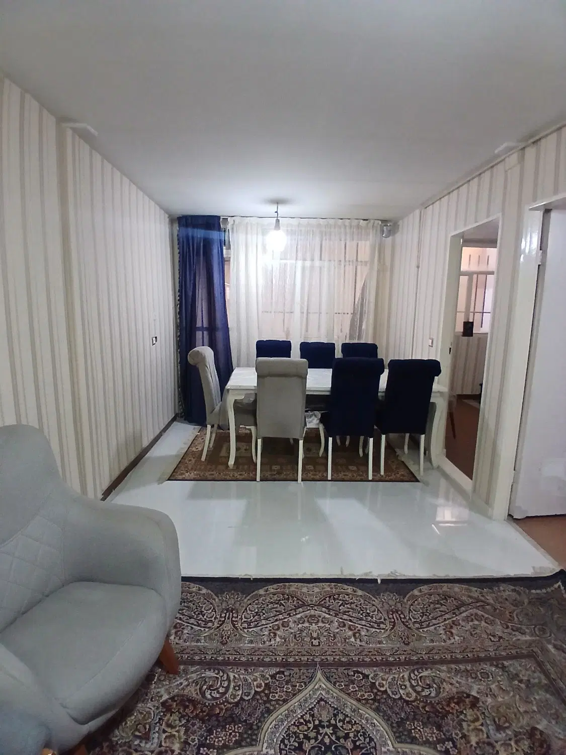 زیرزمین نورگیر نزدیک مترو مسکونی یا کارگاهی