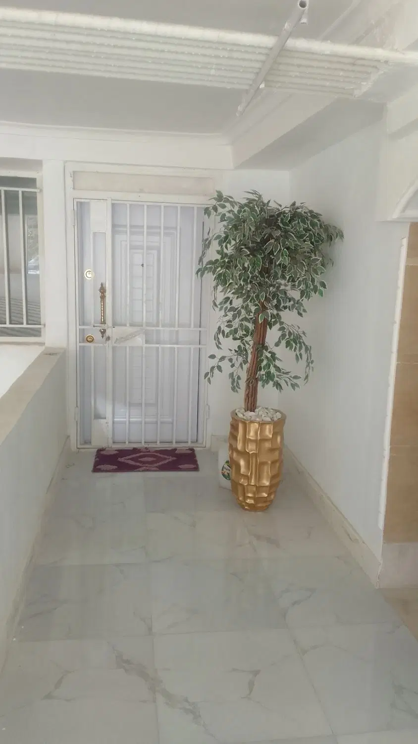 انبار مجهز به دفتر کارگاهی اجاره ای شیک پردیس