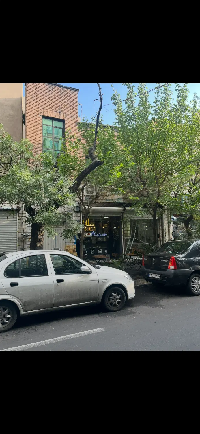 اجاره واحد ۹۷ متری برخیابان فروزش
