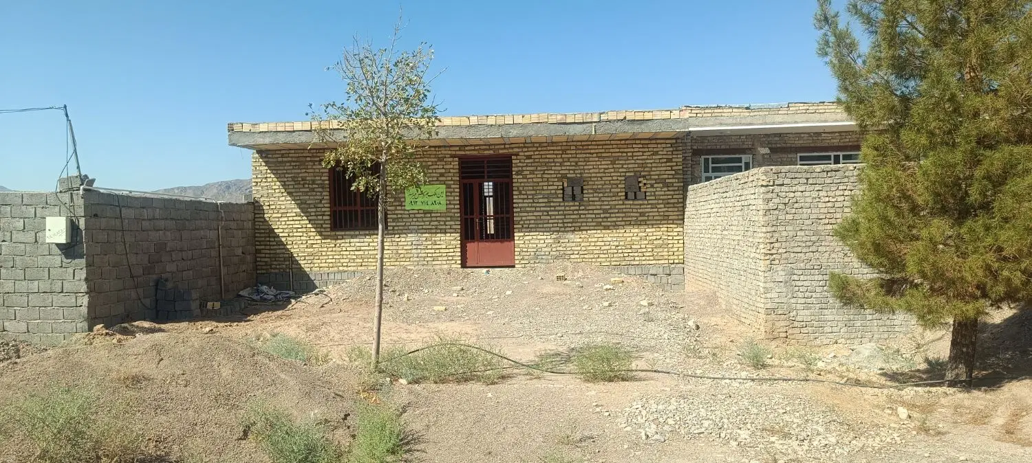 خانه نیمساز سبزدشت بساب