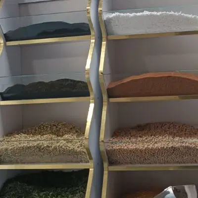 واگذاری مغازه خشکبار مرکز شهر