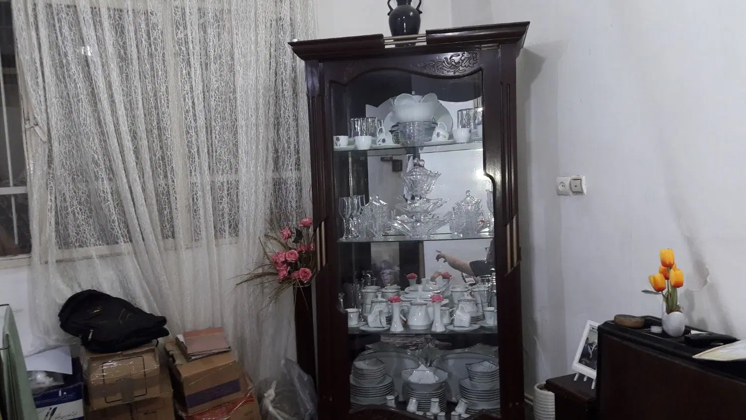 خونه ۶۳ متری حیاط دار