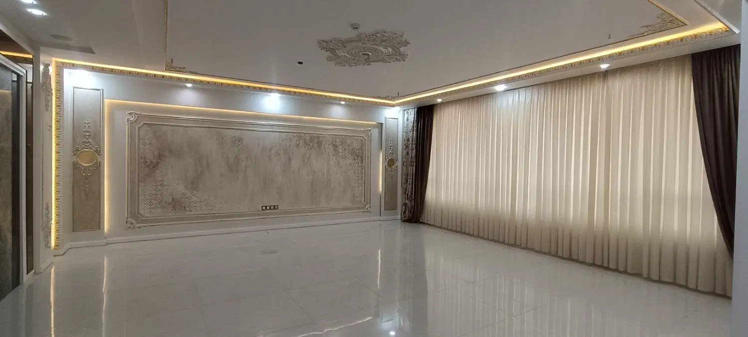 آپارتمان ۱۲۸ متری سه خواب طبقه دوم آسانسور