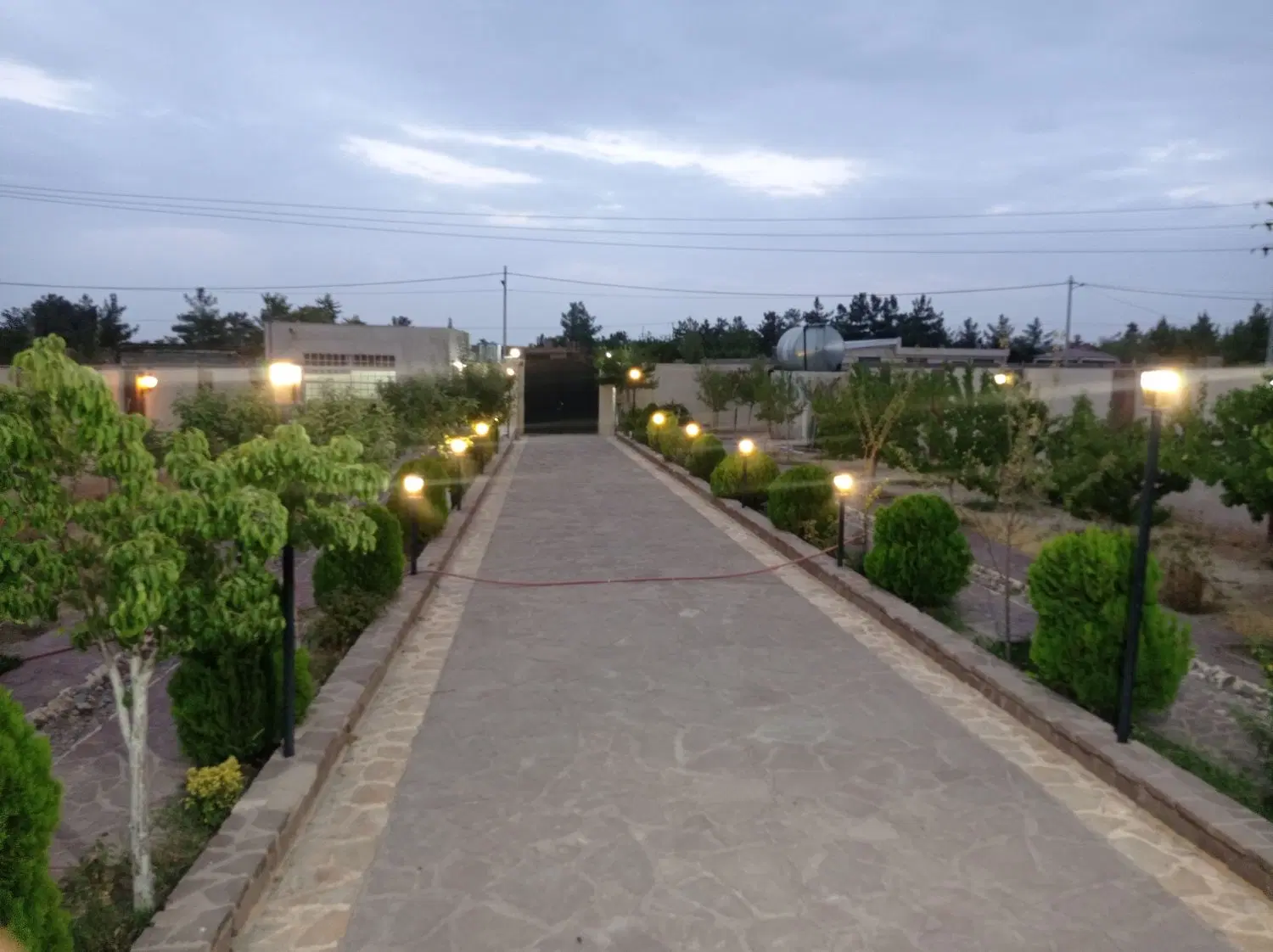 باغ ویلا