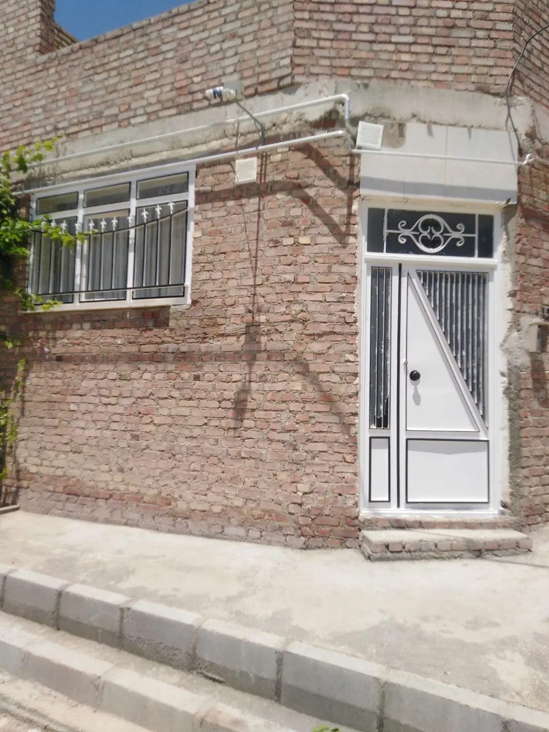 خانه اجاره ای تازه ساخت درشیخلر
