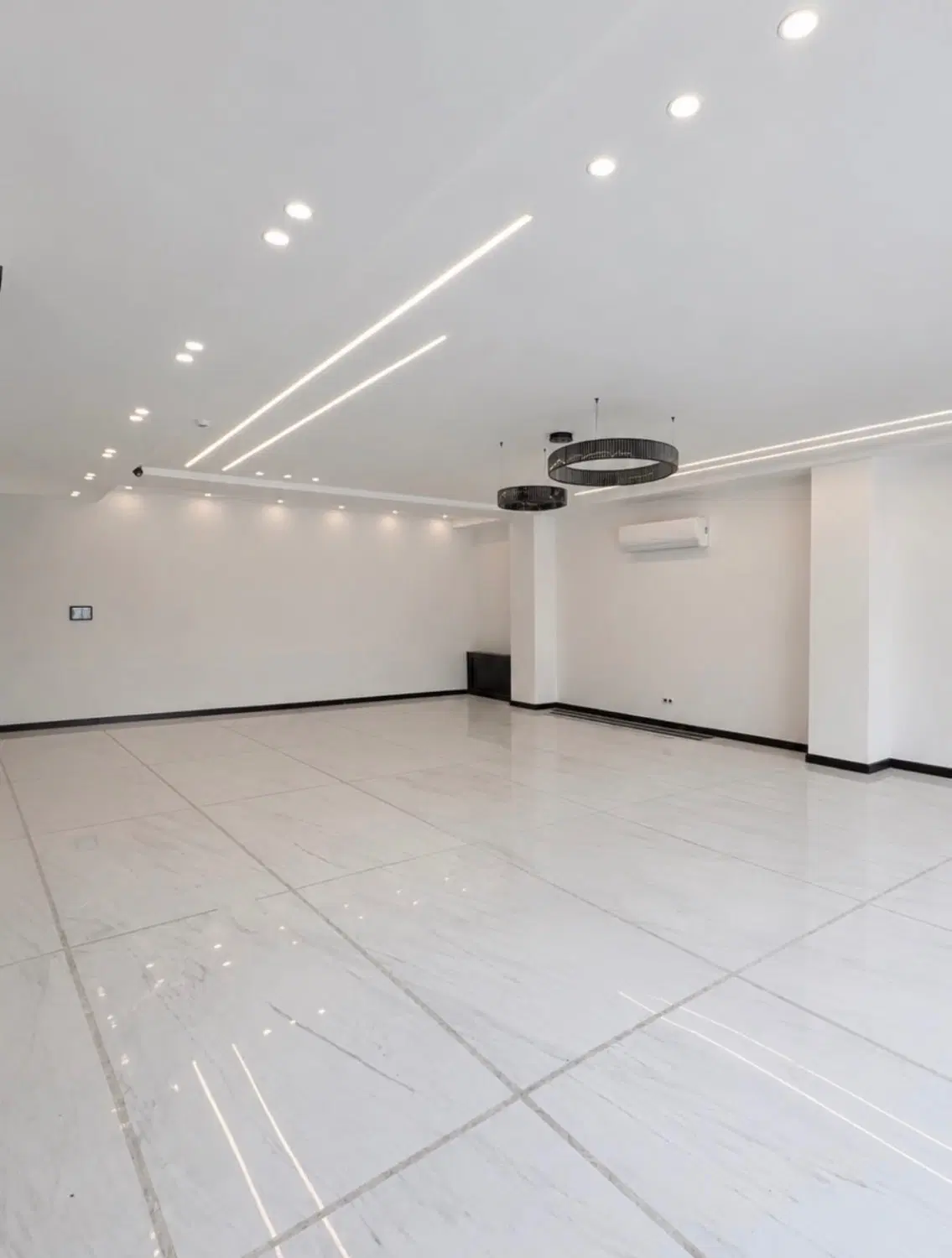 ۱۵۰ متری سینما کتابخانه سالن gym