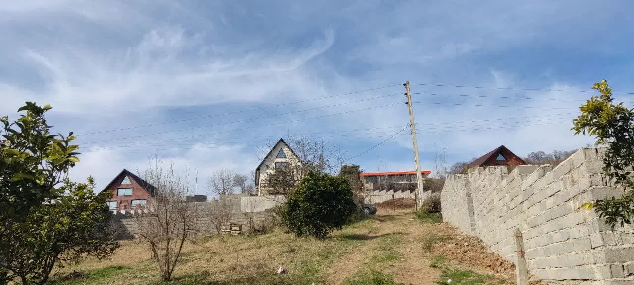 فروش ۴۰۰مترزمین چسبیده به بافت در روستای بالاکولا