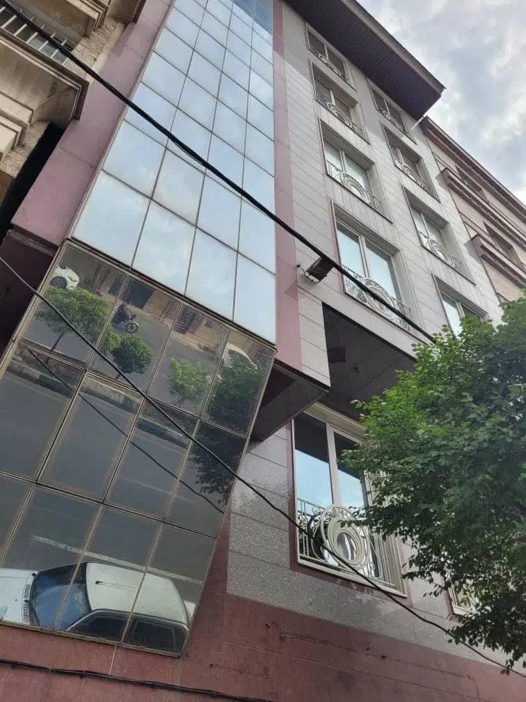 پاسداران خیابان گیلانی شرقی ۱۸۰متری