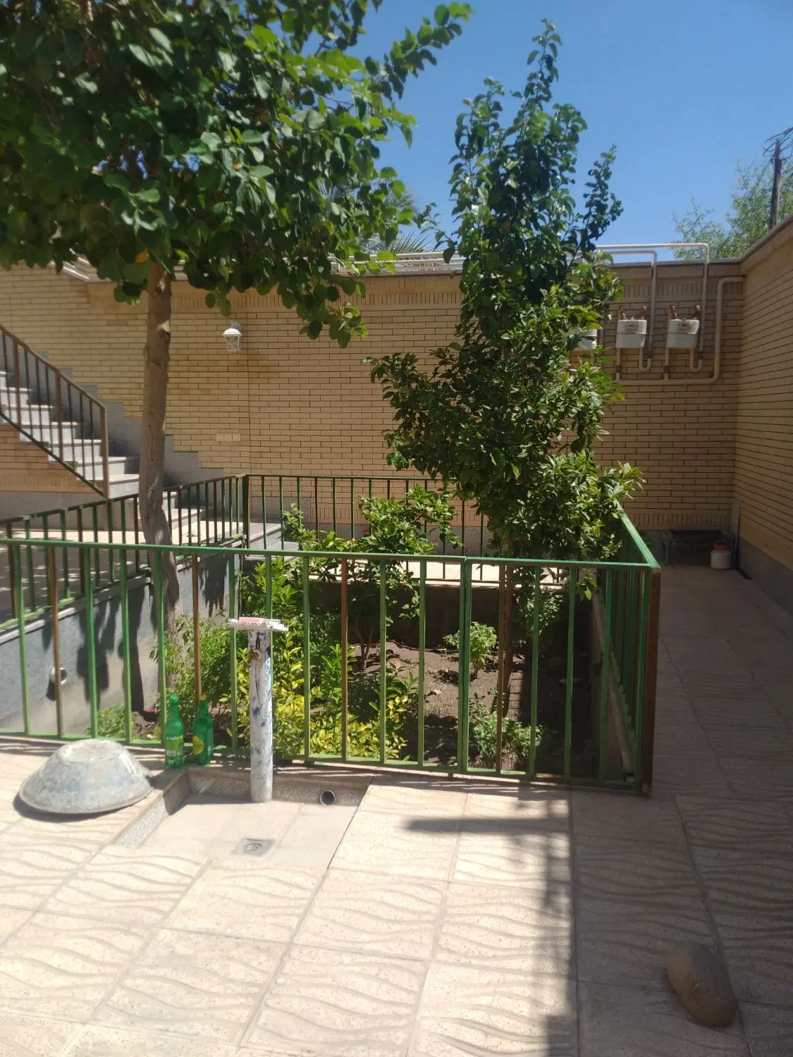 بسطامی،۱۰۰متری،طبقه بالا