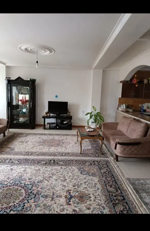 آپارتمان اجاره‌ای .تخلیه.رنگ آمیزی شده