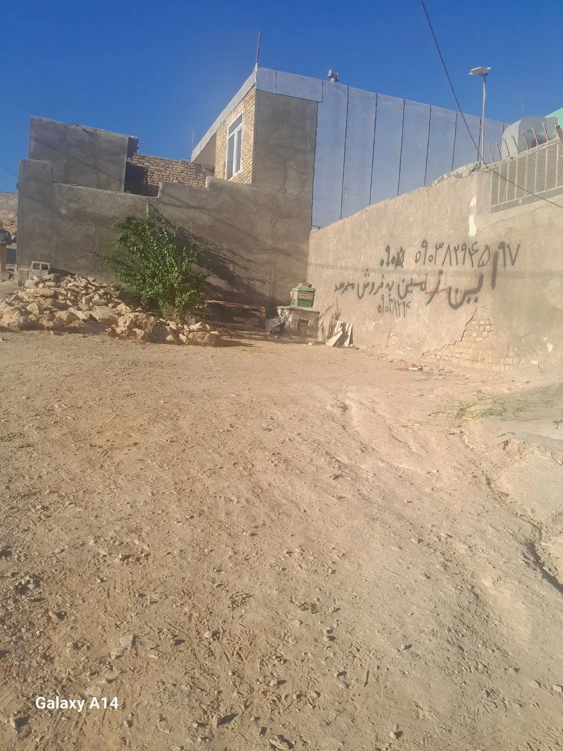 زمین ۹۷ متری شهرک حسن اباد