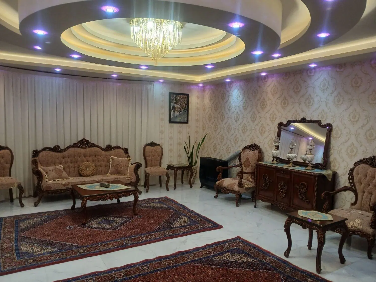 آپارتمان ۱۰۰ متر طبقه اول از ۲طبقه تک واحدی