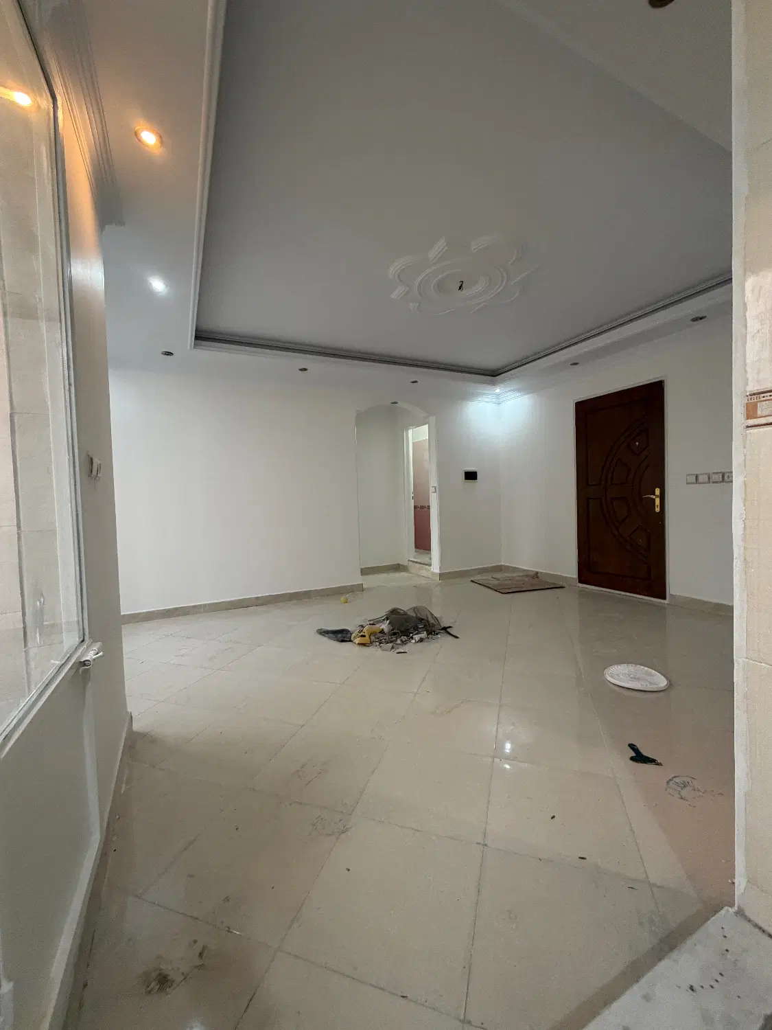 رهن آپارتمان 60متری 2 خواب طبقه دوم فاز1 اندیشه