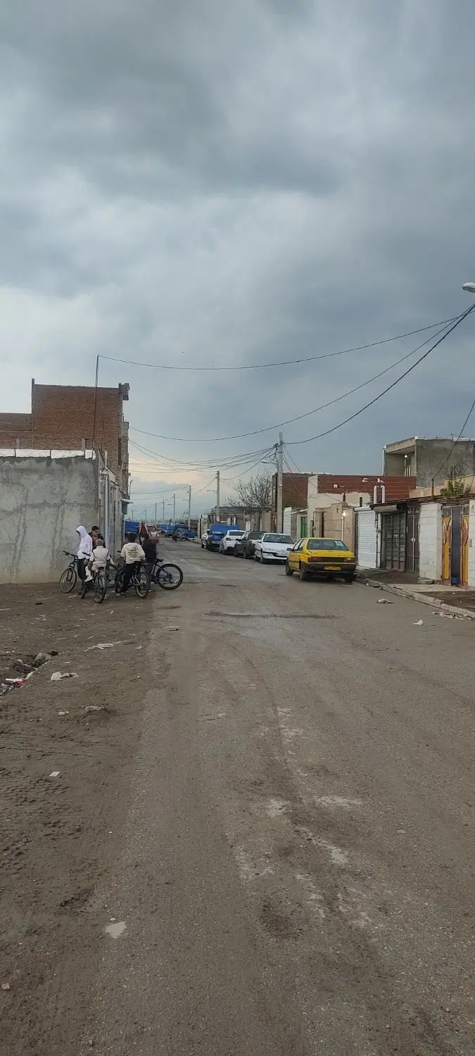 100متر زمین مسکونی دو کله