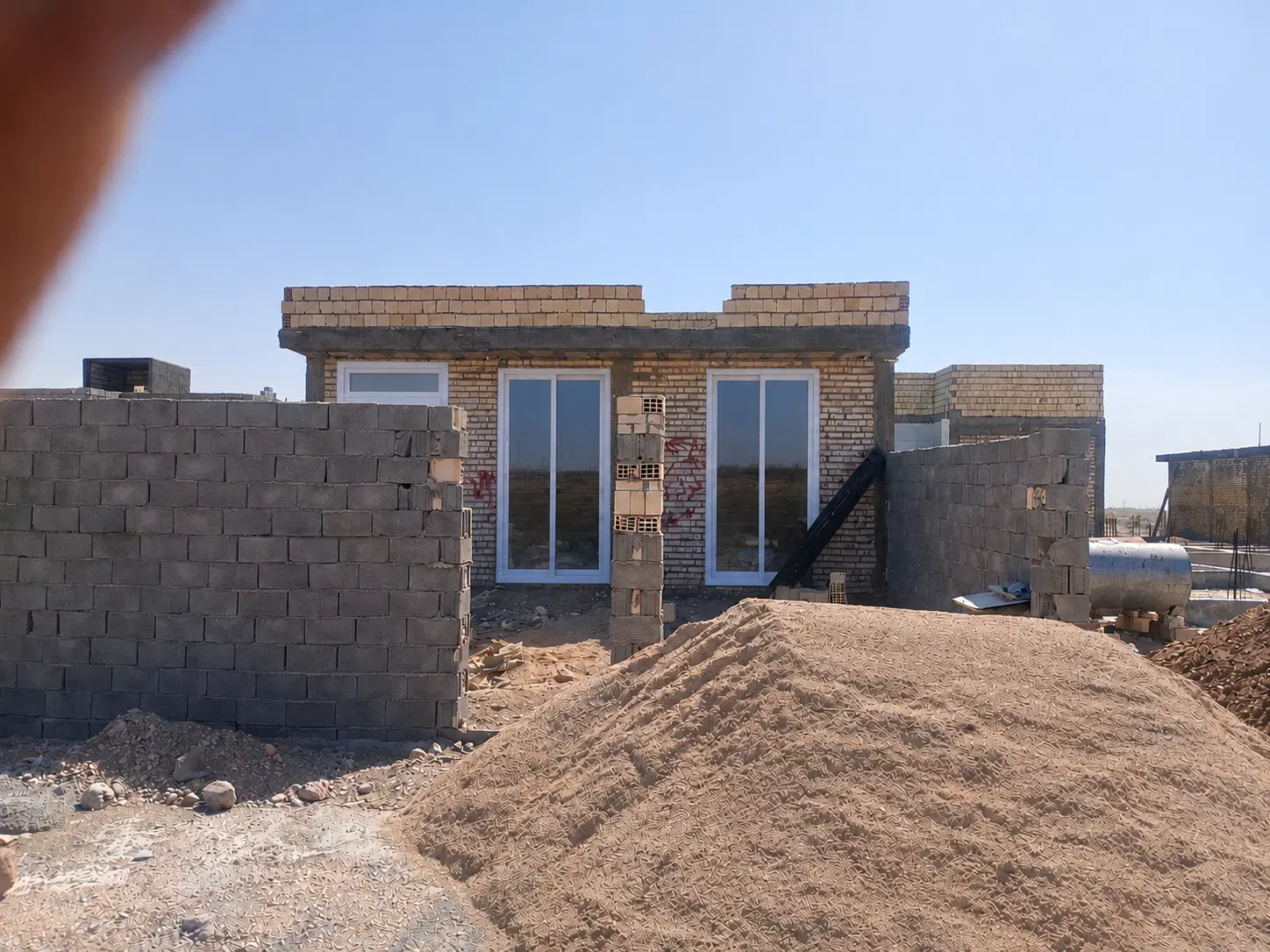 خانه نیم ساز فروشی