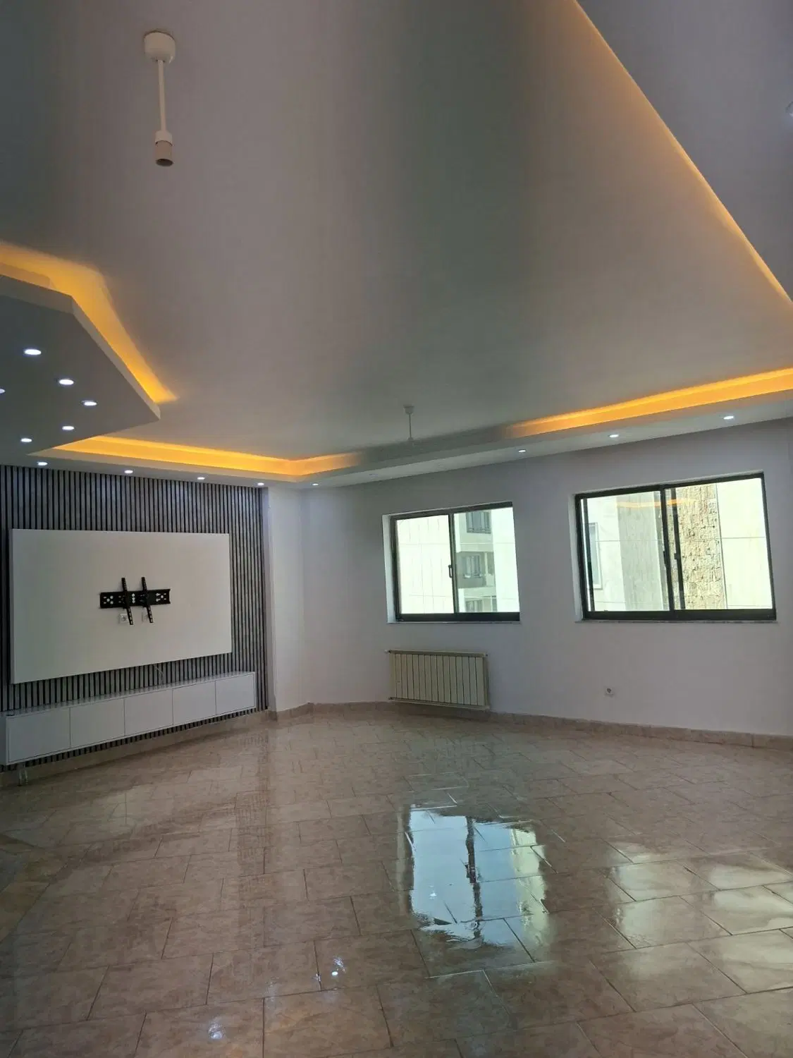 اجاره آپارتمان  فول بازسازی شده در ۱۶ متری