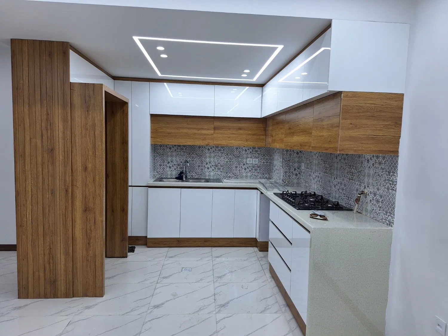 واحد اپارتمان کوی زهرا بر خیابان اصلی