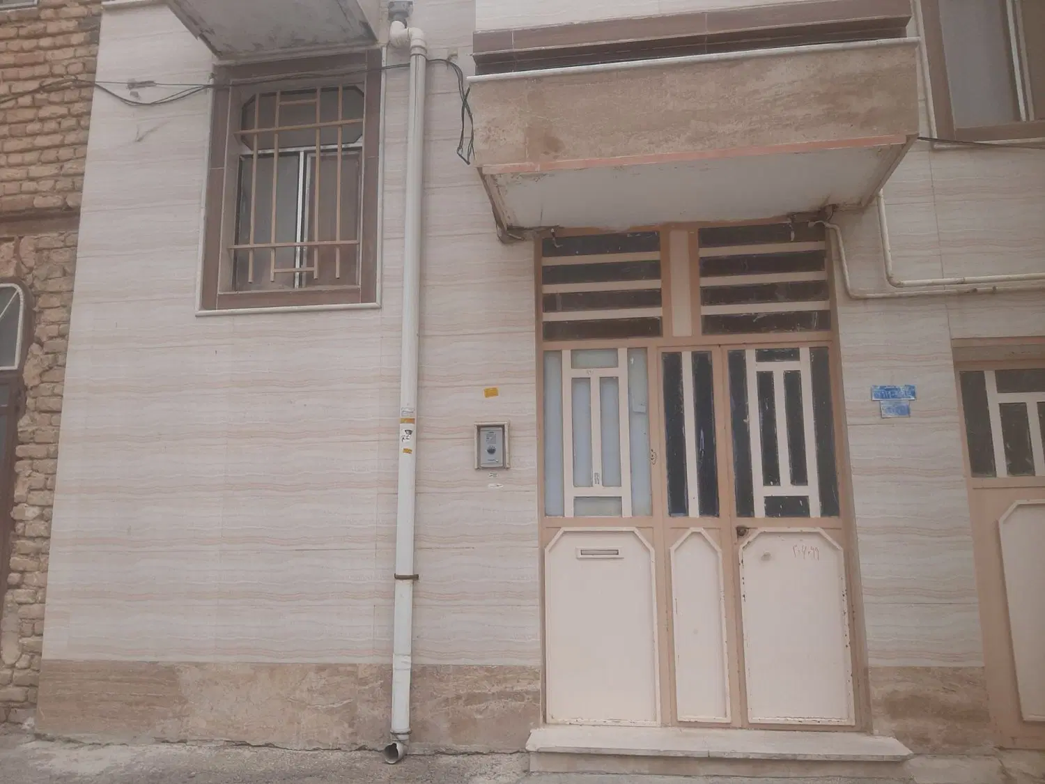 فروش منزل ویلایی جنوبی ۱۲۰ متری شیک (فول )