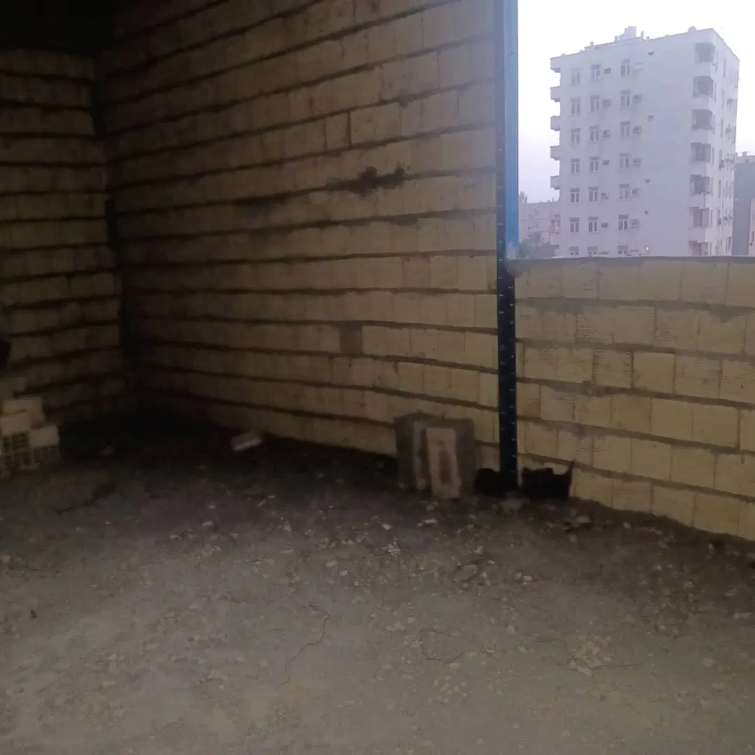 ساختمان ۳طبقه ۵۰درصد ساخت