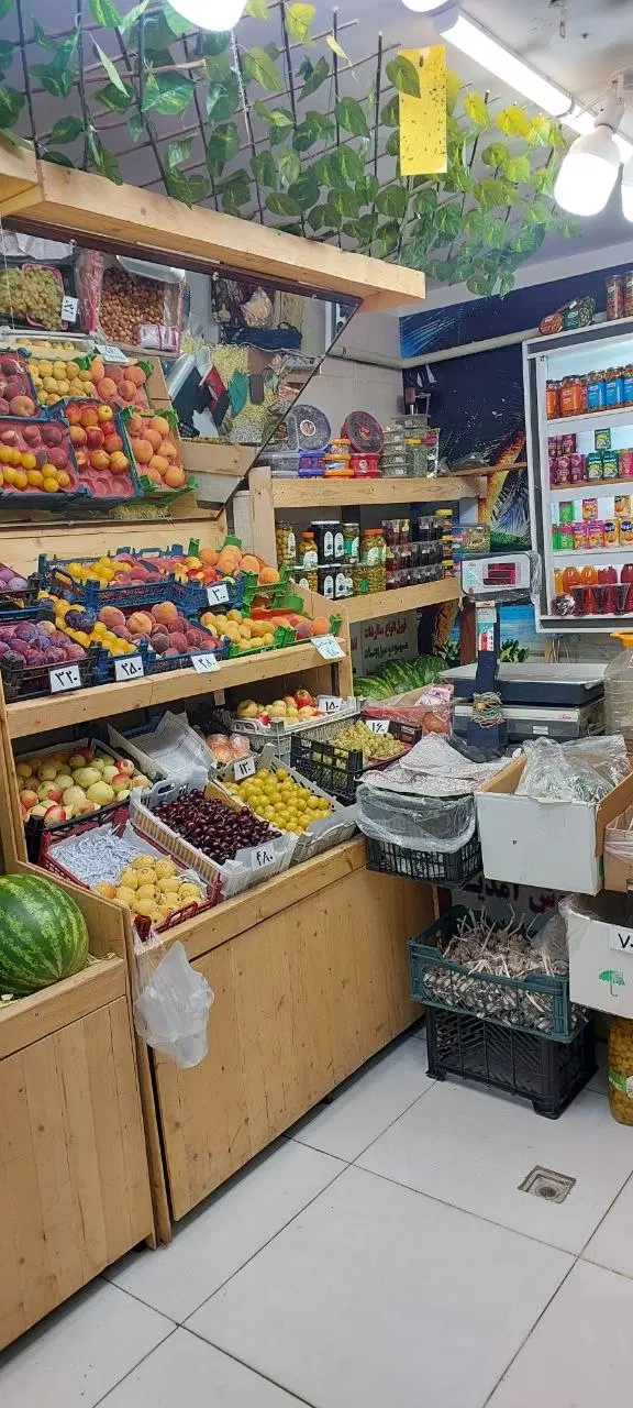 واگذاری  مغازه میوه فروشی در بهترین منطقه سهند
