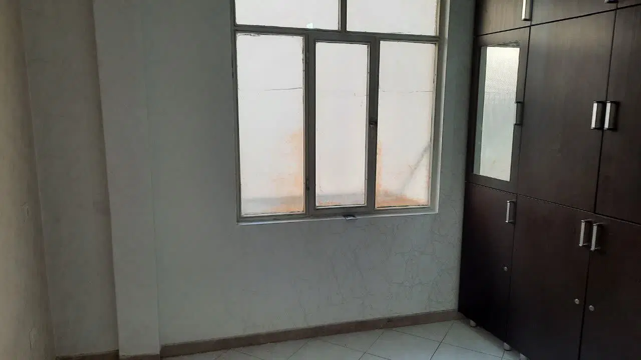 آپارتمان محله ای آرام