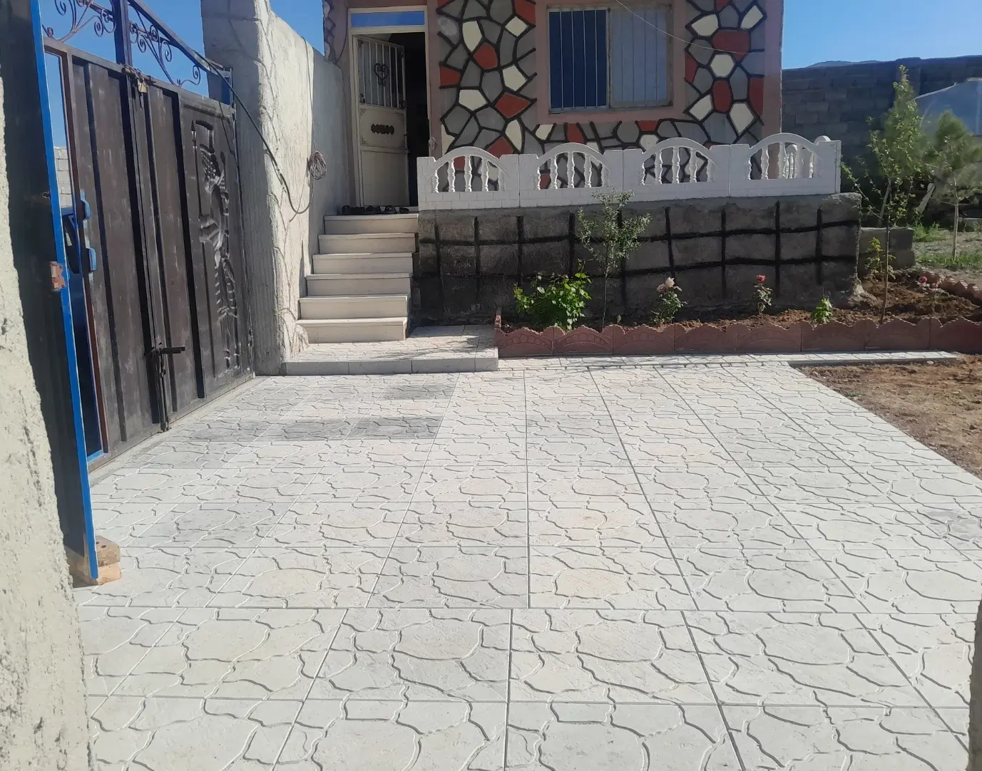 باغ ویلا ۵۳۰ متری روستای زین آباد امند ایوند