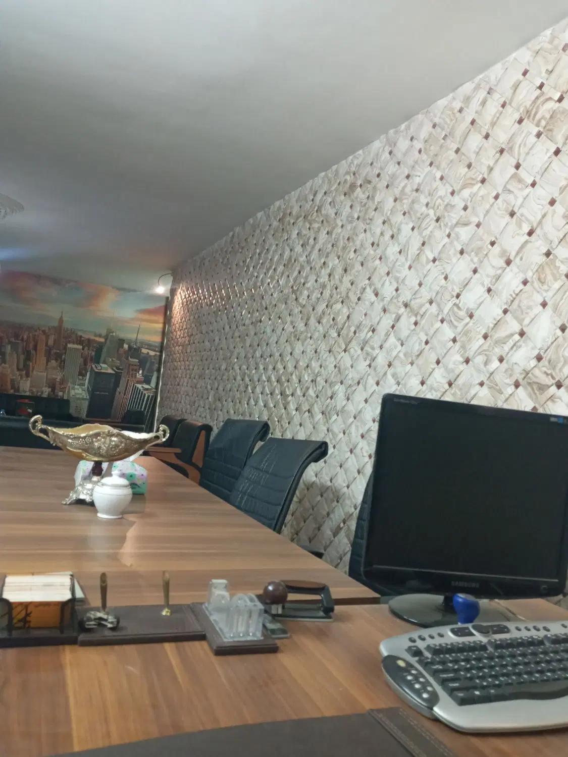 ۷۵متر دفتر اداری باقرشهر