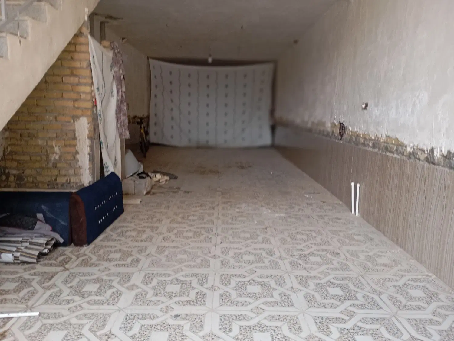 اجاره خونه پشت دادگستری با پارکینگ بزرگ