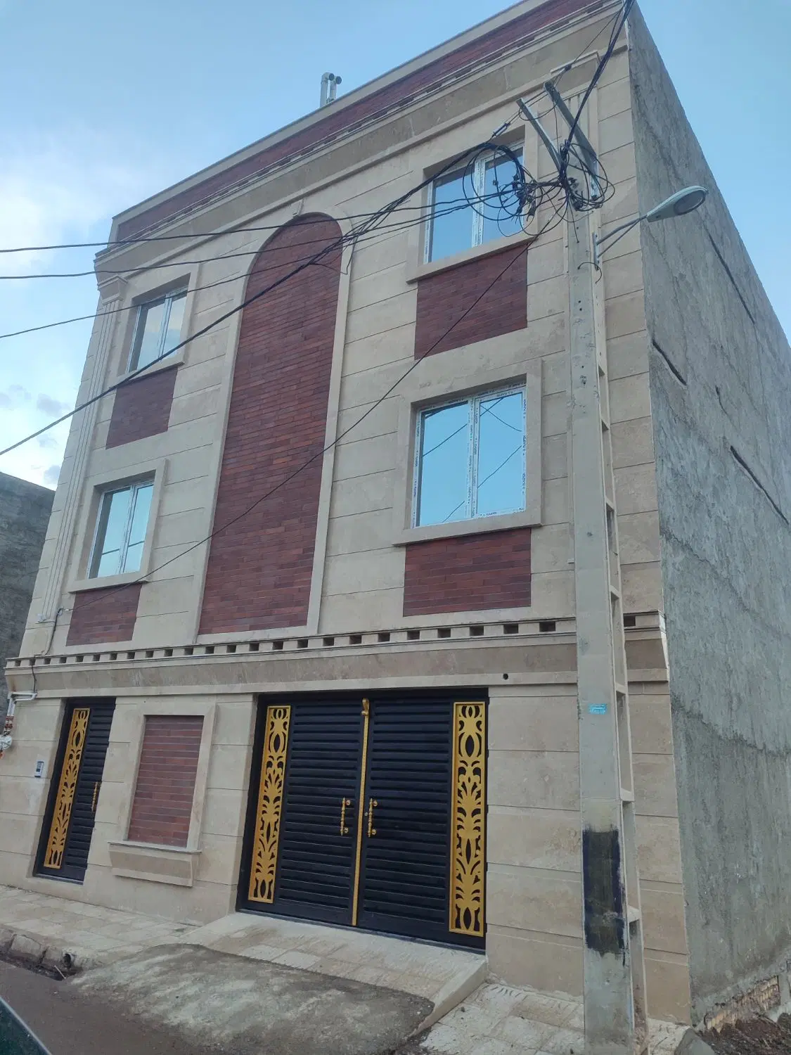 اجاره آپارتمان ۱۲۰متری دو خواب کلید نخورده