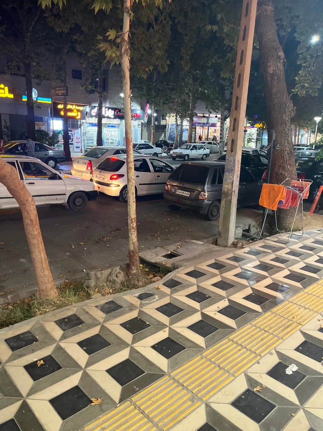 اپارتمان نوساز ۱۷۰ متری محدوده ۱۷ شهریور